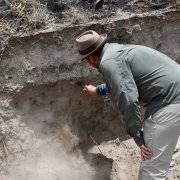 En las parroquias de Pomasqui y San Antonio de Pichincha se han registrado pucarás, culuncos, caminos y espacios habitacionales desde le época precerámica.