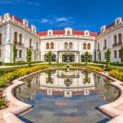 El Palacio de Najas, en La Mariscal, sede de la Cancillería ecuatoriana, fue construido en 1923.