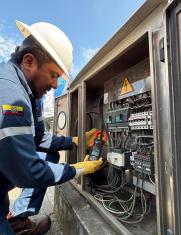 Conexiones ilegales CNEL