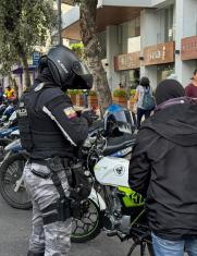 Equipos de seguridad desplegaron operativos para verificar la masificación del uso de códigos QR.