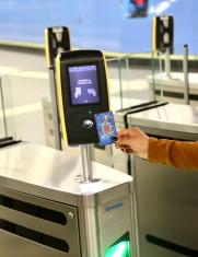 cobro pasajero metro de quito