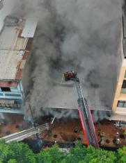 Incendio en Multicomercio CTE