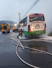 Incendio bus Quito