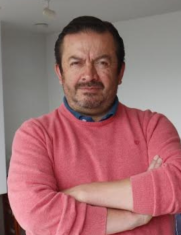 Fabricio Villamar fue concejal de Quito, cuando Augusto Barrera fue alcalde. También fue legislador.