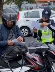 Controles motos Quito