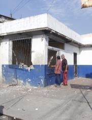 UPC atacada con explosivos en las calles 27 y Cuenca