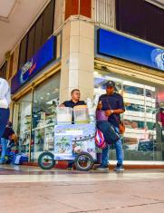 COMERCIO INFORMAL GUAYAQUIL