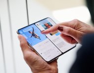 El iPhone Duo plegable de Apple se presentó durante el evento especial de Apple en el Teatro Steve Jobs en Apple Park en Cupertino, California.