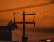En algunos sectores de Guayaquil se registraron cortes de energía el reciente fin de semana. Hoy, la Alborada reporte un corte de luz que alcanza ya las 24 horas.