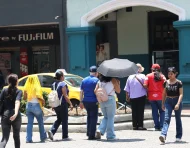 El cemento domina buena parte del paisaje urbano de Guayaquil, mientras los espacios verdes siguen siendo insuficientes en distintos sectores.