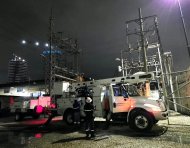 CNEL desplegó equipos técnicos para atender las interrupciones eléctricas reportadas durante la jornada anterior.