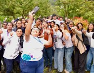 El gobierno de Daniel Noboa ya implementa en mecanismo Jóvenes en Acción que entrega 400 dólares mensuales a los jóvenes inscritos.