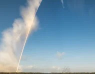 La nave Orión inicia el recorrido que provocará un estampido sónico en su retorno.