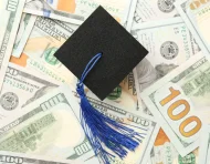 El programa Jóvenes Nuevo Ecuador entregará 3.276 becas de $ 828 para estudiantes de instituciones técnicas, tecnológicas y universitarias del país