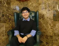 Carrasco creó la propuesta como su proyecto de titulación de Carrasco en la carrera de Diseño de Medios Interactivos de la Universidad San Francisco de Quito (USFQ).