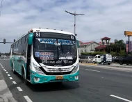 Pasajeros pueden revisar la tarifa oficial y denunciar cobros excesivos en buses ante la ANT.