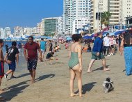 Los balnearios de la provincia de Santa Elena lucieron con gran presencia de turistas por el feriado de agosto