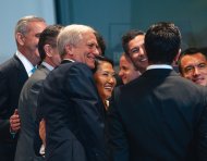 AFotografía cedida por la Presidencia de Chile de su mandatario José Antonio Kast (c-i), posando junto a su homóloga de Perú, Keiko Fujimori (c), su homólogo de Paraguay, Santiago Peña (2-d) y a su homólogo de Ecuador, Daniel Noboa (d), durante una reunión del Escudo de Las Américas este martes, en Nueva York (Estados Unidos).