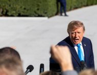El presidente de EE.UU., Donald J. Trump, habla con los medios de comunicación mientras el 5 de octubre de 2026.