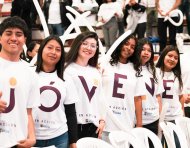 Jóvenes en Acción 2026: los participantes seleccionados podrán recibir dos pagos de $400 tras cumplir los requisitos y las actividades asignadas.