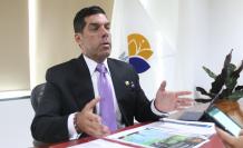 RAUL LEDESMA MIN AMBI (31305924)