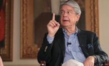 Cifras. Lasso refiere que el nuevo precio de los combustibles permitirá el ahorro de un salario básico al año.