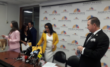 Karina Arteaga y Luiggi García