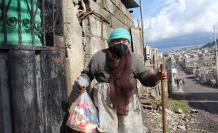 entrega de kits alimenticios en Quito
