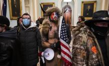 qshaman-qanon-shaman-trump