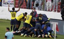 ECUADOR-PARAGUAY-FESTEJO-PÚBLICO
