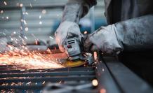 worker-gb47e127b1_1920