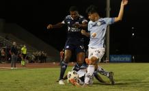 El City y Emelec igualan en la primera parte.