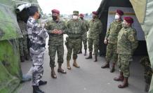 Militares