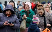Ukrainian refugees in (7880224)