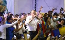 LLEGADA DE JORGE GLASS (8030165)
