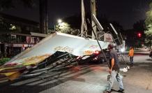 Operativo Retiro de 3 Vallas en Urdesa 12