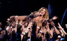 Shakira estrenó “El jefe”, la canción con toque de regional