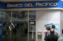 banco-pacifico-ecuador-local-oficina