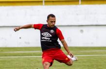 Édison-Vega-jugador-Aucas