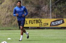 Erick-Ferigra-defensa-Ecuador