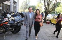 FERNANDO CEDEÑO Y PAMELA AGUIRRE EN LA FISCALIA