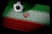 Bandera-de-Iran-con-un-balon-de-futbol
