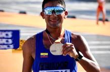 Daniel-Pintado-marcha-vicecampeón-mundial