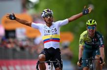 Jhonatan-Narváez-Ineos-ciclismo-GirodeItalia