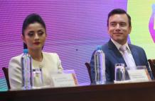 Daniel Noboa y Viviana Veloz, presidenta de la Asamblea (Revolución Ciudadana), impulsan cada uno por su lado la creación de la universidad de Santo Domingo.