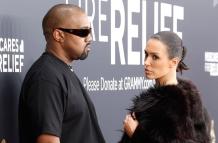 Kanye West y su pareja, Bianca Censori en los Grammy 2025