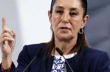 La presidenta de México, Claudia Sheinbaum, dice que no hay pruebas sobre las supuestas amenazas de "sicarios mexicanos" a Ecuador.