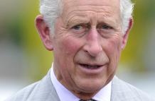Prince Charles infect (31501533)