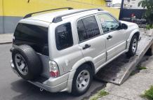 autos retenidos en Quito por incumplir la restricción de movilidad