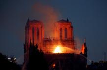 La catedral de Notre Dame, con alrededor de 13 millones de visitantes al año, es el monumento histórico más frecuentado de Europa. 